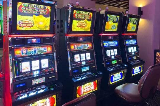 无上限德州网页版 Hero Image